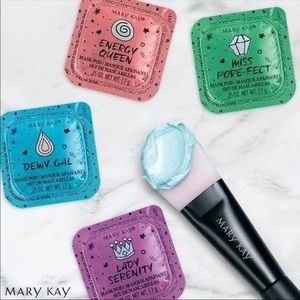 MK Holiday 2020 Limited Edition Face Mask Set